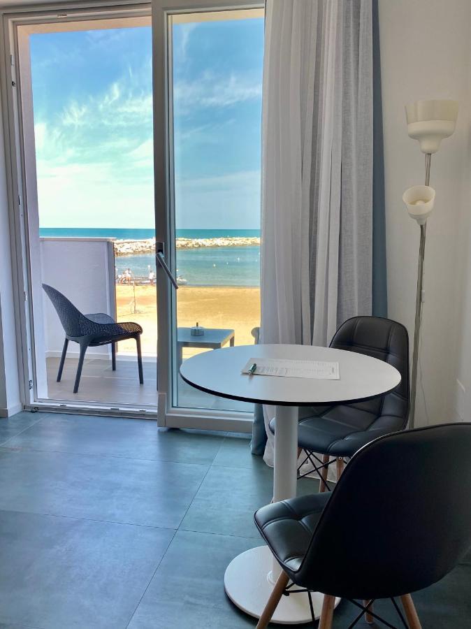 Marina Bay Luxury Rooms Peschici Exterior foto